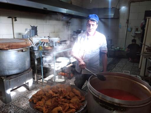 عکس رستوران گل سرخ کهریزک