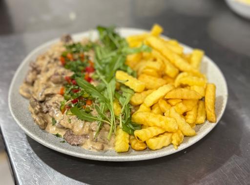 عکس رستوران چهارخونه