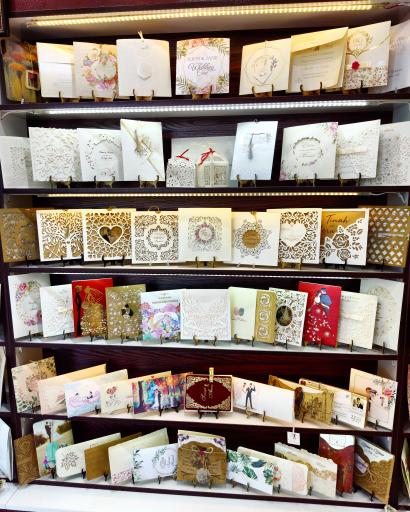 عکس فروشگاه کارت دعوت مهر و ماه