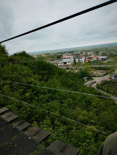 عکس تاب هیجان و زیپ لاین هتو