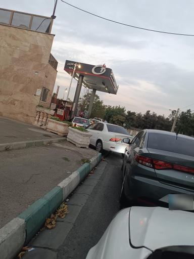 عکس پمپ بنزین 277 گلابتون