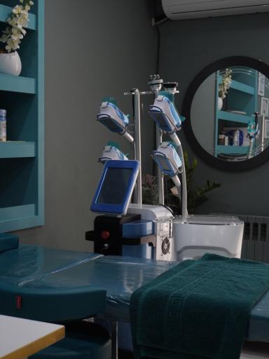 عکس کلینیک زیبایی فینیکی 