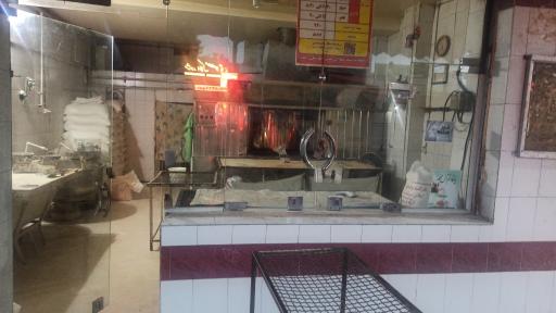 عکس نانوایی حاج غضنفر عباسی