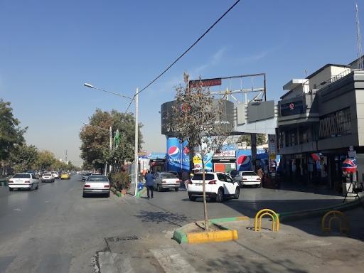 عکس پمپ بنزین ۱۴۵ فخار