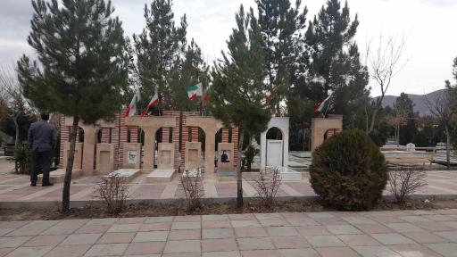 عکس مزار شهید یونس يوسف زاده مسعود