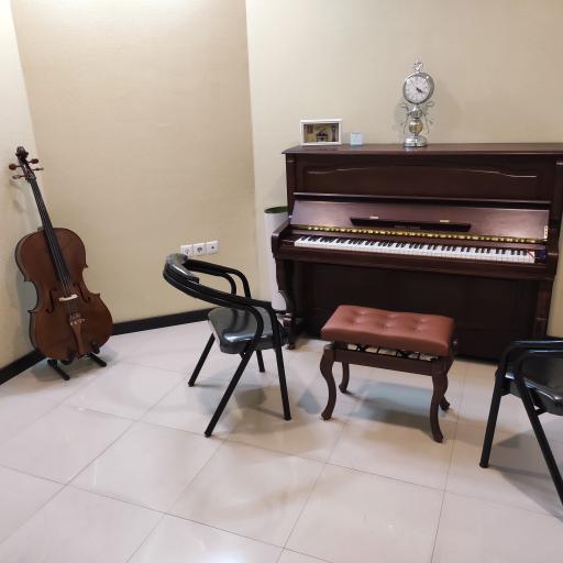 عکس آموزشگاه موسیقی سرو
