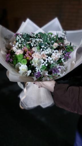 عکس گل فروشی آریا