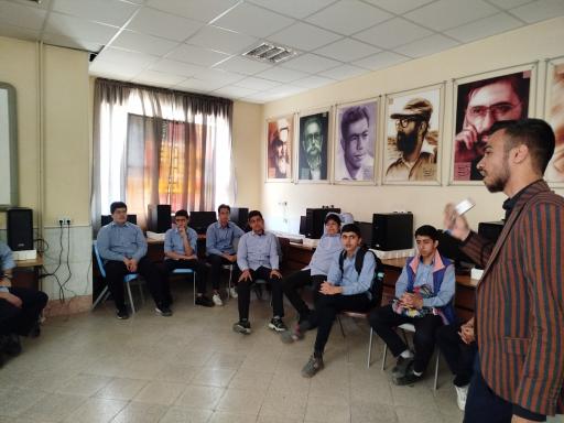 دبیرستان علم و ادب 