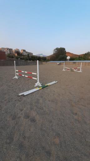 عکس باشگاه سوارکاری سلام