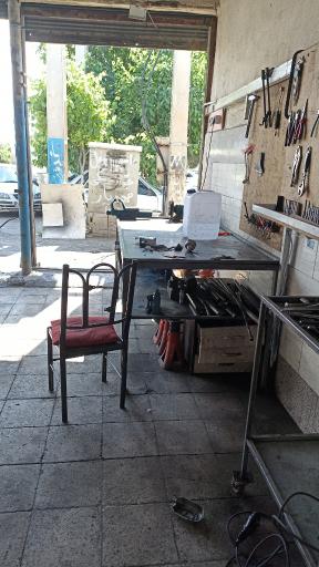 عکس تعمیرگاه اسماعیل فروتن 