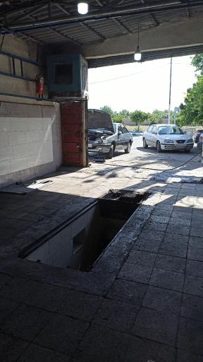 عکس تعمیرگاه اسماعیل فروتن 