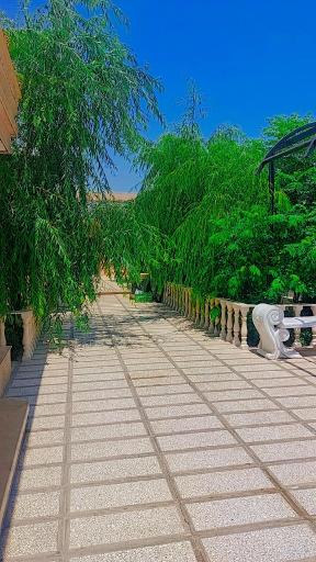 عکس باغسرای زعفرانیه (عادل)