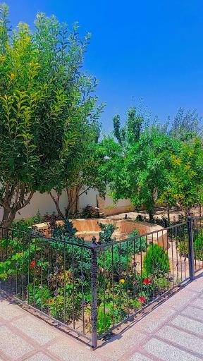 عکس باغسرای زعفرانیه (عادل)