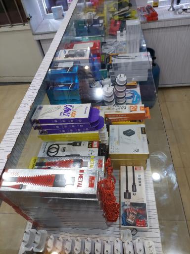 عکس تعمیرات تخصصی موبایل محمد