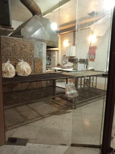 عکس نان تافتون شهروز