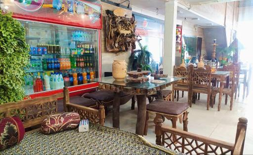 عکس سفره خانه و کباب سرا مهر و ماه