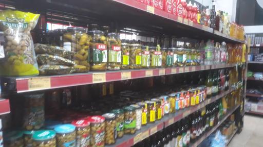 عکس فروشگاه افق کوروش