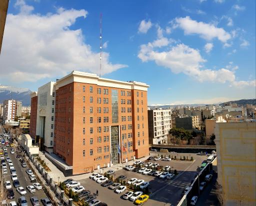 عکس دادگاه‌های تجدید نظر استان تهران مجتمع قضایی غدیر