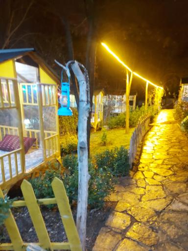 عکس کافه باغ سردیس