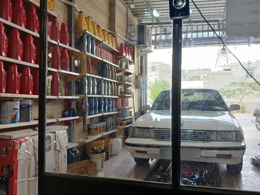 عکس تعویض روغن شاهین