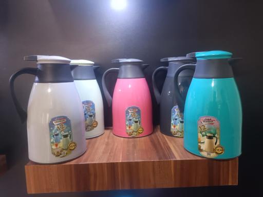 عکس تولید و پخش عمده فلاسک سلطان مجید