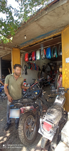 عکس تعمیرگاه موتورسیکلت ایوب امیری