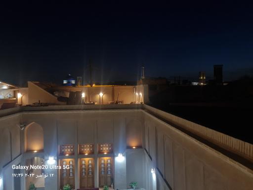 عکس کافه بام بوم گردی یارا