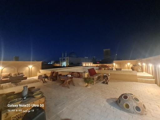 عکس کافه بام بوم گردی یارا