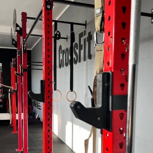 عکس باشگاه کراسفیت آبان