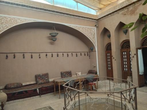 هتل اقامتگاه سنتی یزدان گرد