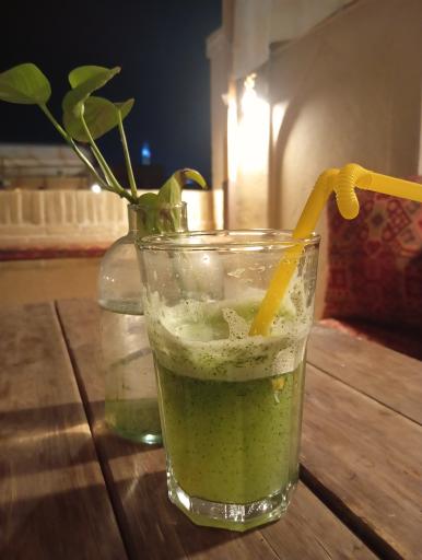 عکس کافه بام بوم گردی یارا