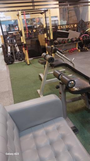 عکس باشگاه ورزشی انرژی مثبت