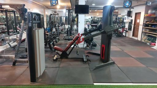 عکس باشگاه آکو