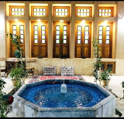 عکس کافه بام بوم گردی یارا