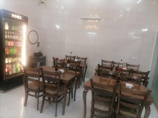 عکس کترینگ مجموعه غذایی بلوط