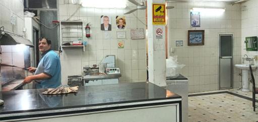 عکس کبابی گذر قلعه