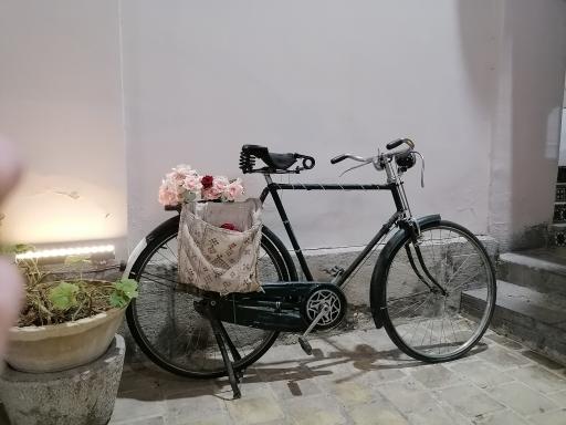 عکس عمارت کیوان اقامتگاه بومگردی چهار نقش