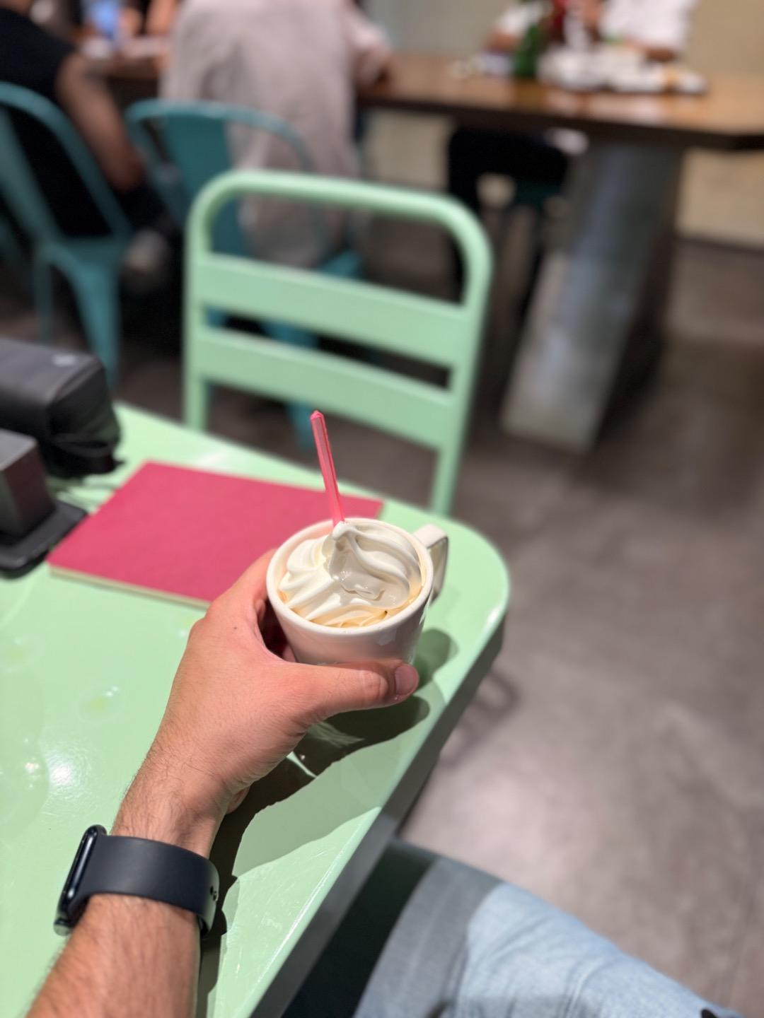 عکس کافه چکاپ