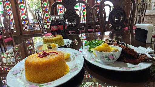 عکس عمارت کیوان اقامتگاه بومگردی چهار نقش