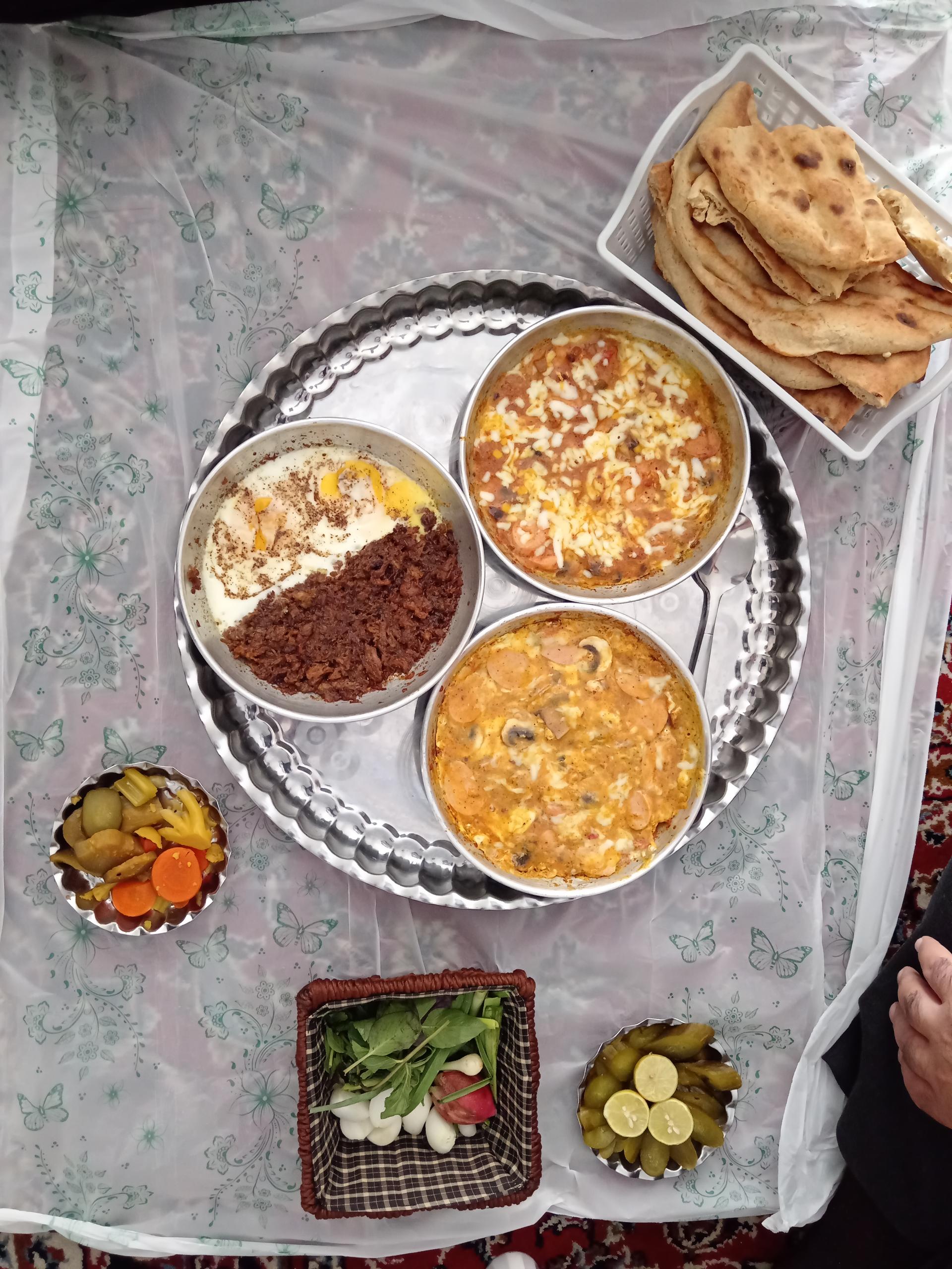 عکس صبحانه سرای ژیوان