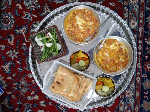 صبحانه سرای ژیوان