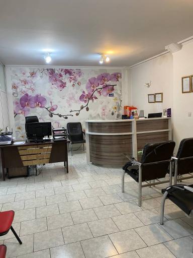 عکس آزمایشگاه تشخیص طبی پویا 