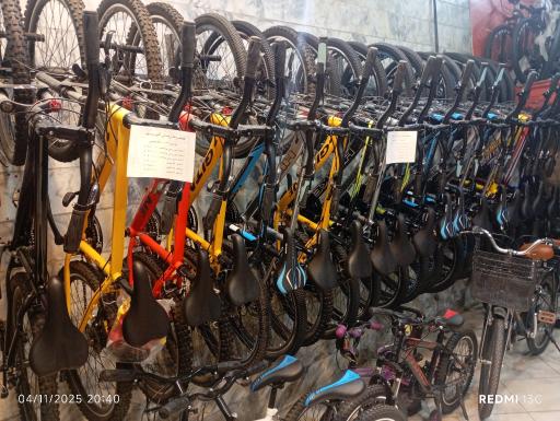 عکس دوچرخه فروشی 