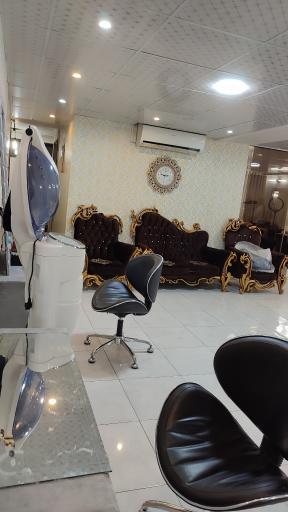 عکس سالن زیبایی نازنین