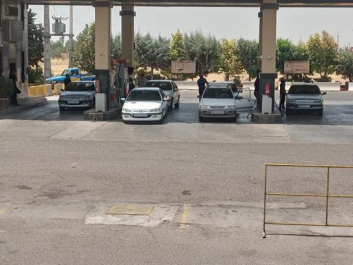 عکس جایگاه سوخت (بنزین و CNG)