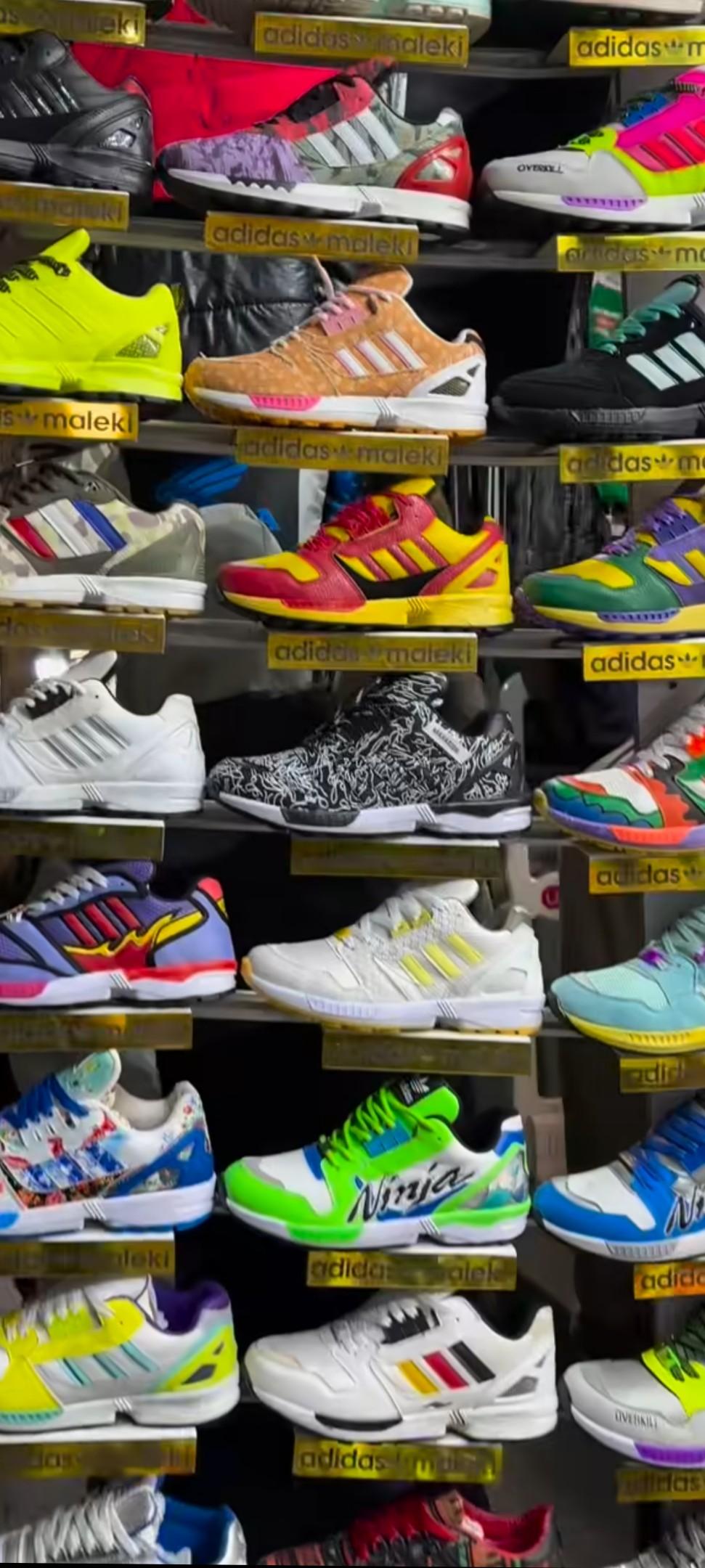 عکس کتونی چمن