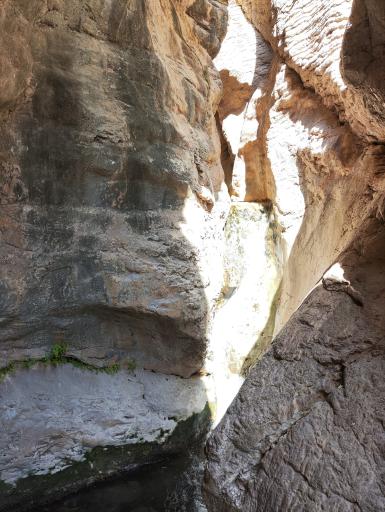 عکس سرچشمه دره اجنه