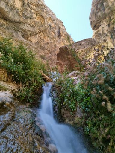 عکس سرچشمه دره اجنه