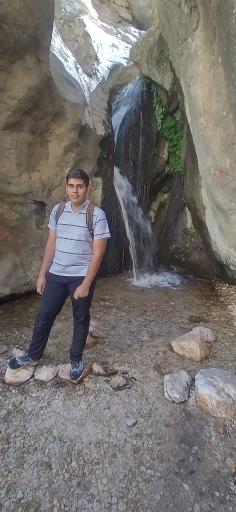 عکس سرچشمه دره اجنه