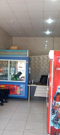 عکس آشپزخانه و بیرون بر پدر و پسر